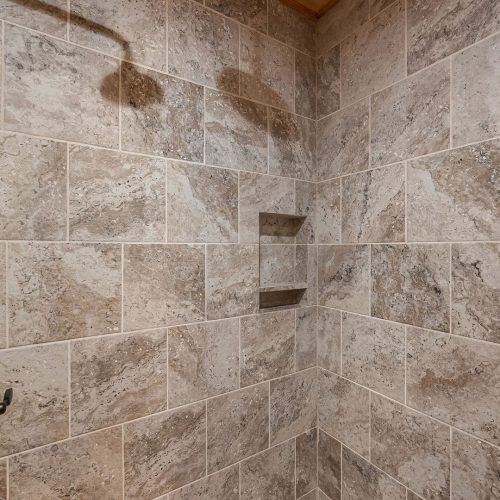 017 Master Bath 4