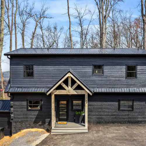 Exterior 1 - Ash Pass