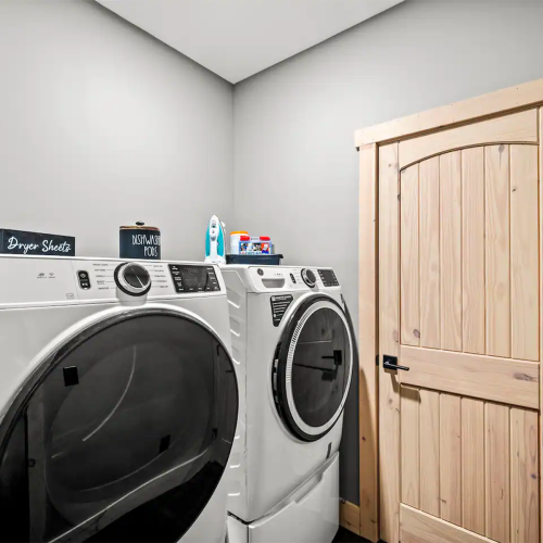 Laundry - Ash Pass